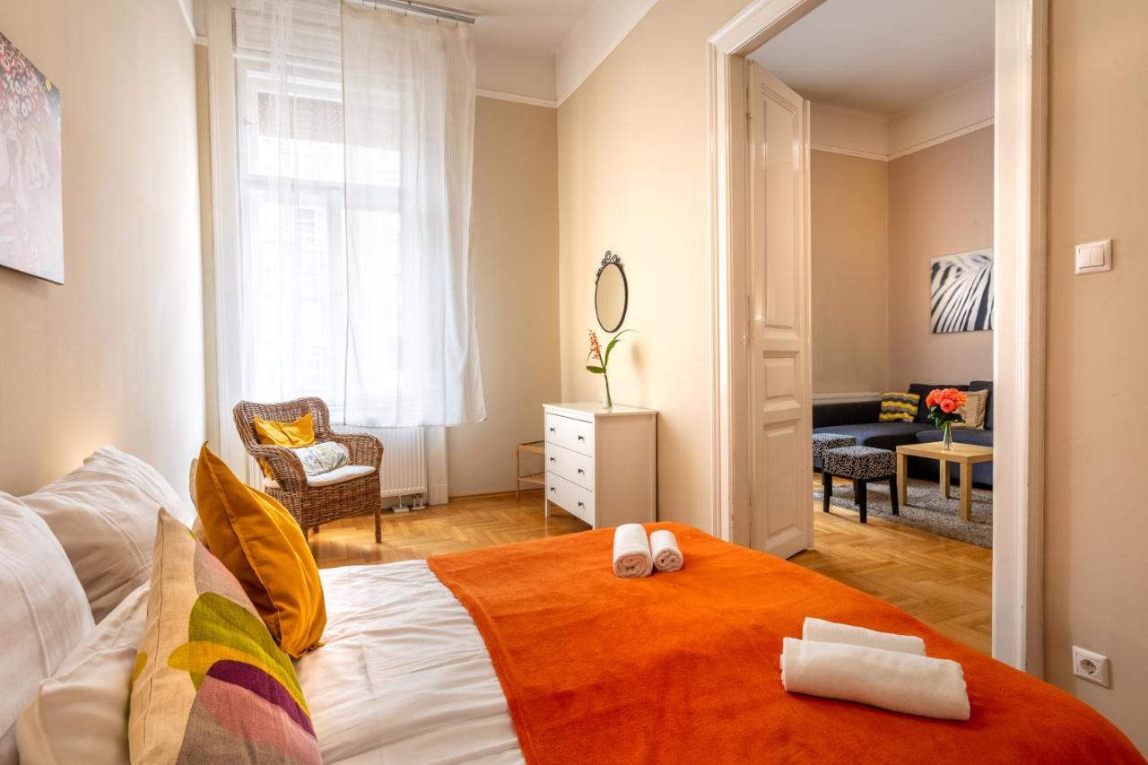 Orangehomes Kalvin Sq 2 Bedroom Apartment Budapeste Exterior foto