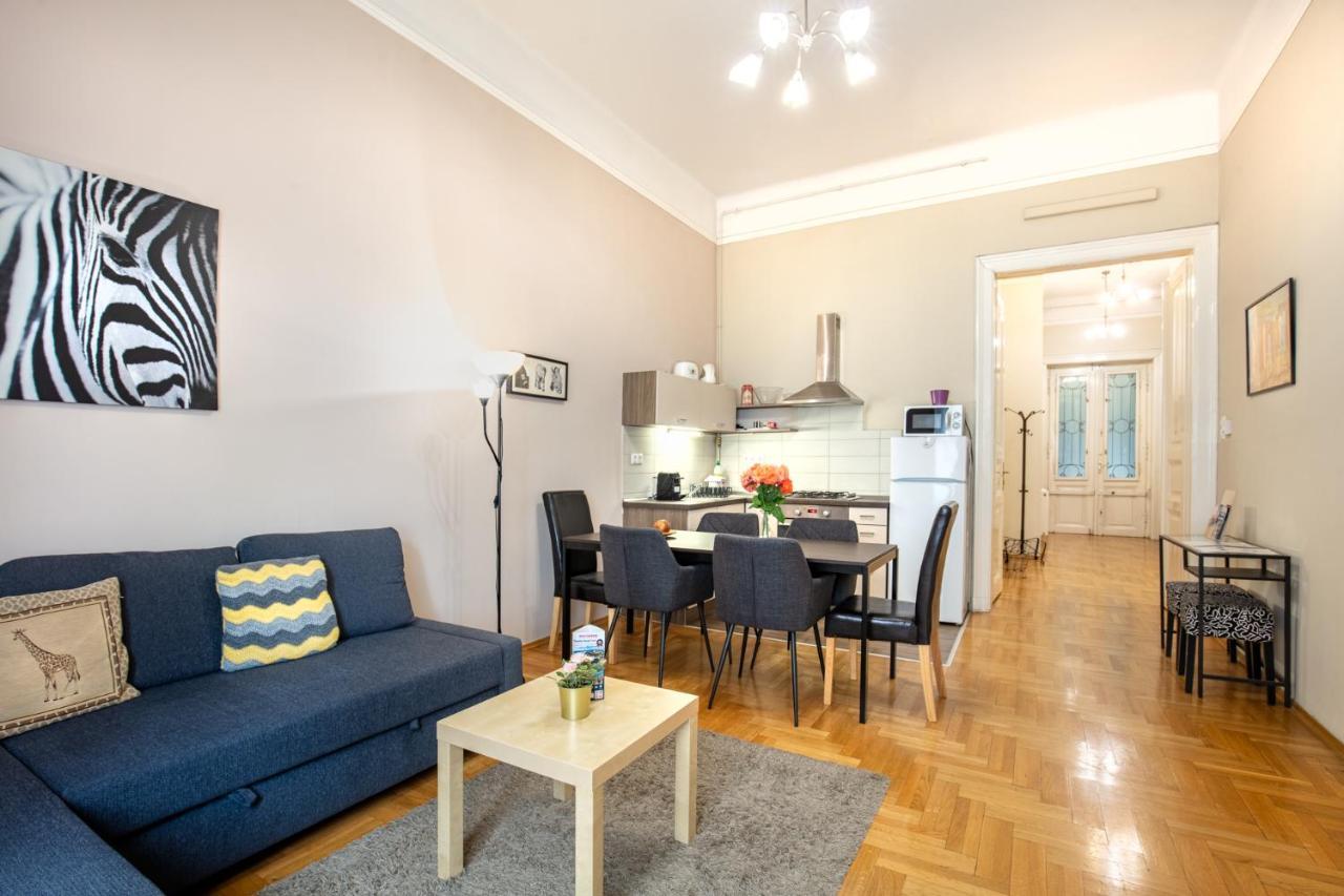 Orangehomes Kalvin Sq 2 Bedroom Apartment Budapeste Exterior foto